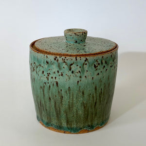 Lidded container: Birds-egg green.  0031